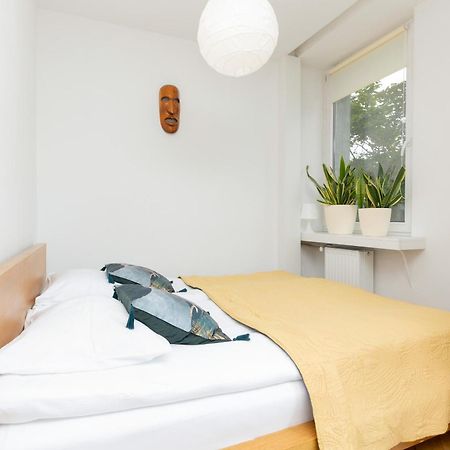 وارسو Hipoteka Apartment By Renters المظهر الخارجي الصورة